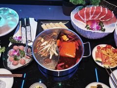 -唯爱KTV聚会餐厅(仙林东城汇店)