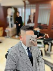 -尼特斯男士发型馆
