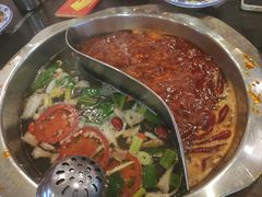 -重庆风光老灶火锅城(同德广场店)