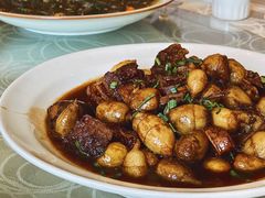 慈菇烧肉-鸿运酒楼
