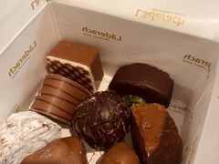 -Laderach 莱德拉(上海环贸iapm店)