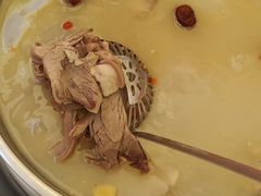 -二钳洞庭虾蟹·江湖菜(成都鹭岛店)