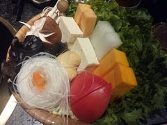 -湊湊火锅·茶憩(新中关购物中心店)