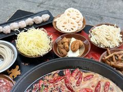 -黄潇洒老火锅(九眼桥宏济巷店)
