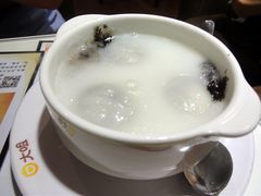 杏仁汤圆-新大咀港式茶餐厅(宝山万达店)