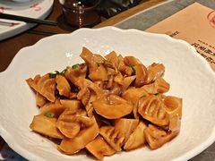 -吴越荣记苏州菜·松鼠桂鱼100%活鱼现做(斜塘老街店)