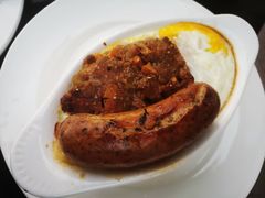 奶酪肉酱煎香肠-瑞食酒馆 La Taverne Suisse