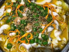 -山城外·非遗酸菜鱼(财富中心店)
