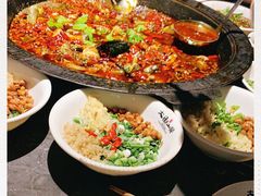 -大鱼山房鱼头火锅(老字号品质店)