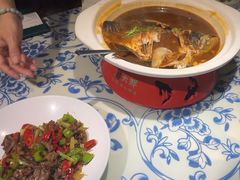 -卢大鲜鱼头捞饭(美利广场店)