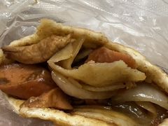 -清真回族八哥秘制饼夹菜