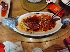 -吴越荣记苏州菜·松鼠桂鱼100%活鱼现做(斜塘老街店)
