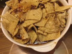-三鞭一花·独一处·元英砂锅(海光寺店)
