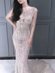 点击看大图 -GRACE KELLY婚纱与礼服(北京店)