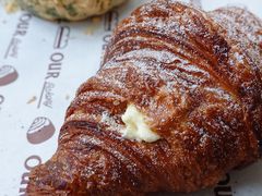泡芙羊角-OUR Bakery(三里屯太古里店)