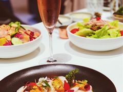 -wineapp葡萄酒餐吧(外滩金融中心店)