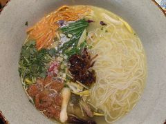 -芸南道·过桥米线(昆明老街旗舰店)