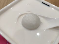 生磨杏仁茶汤圆-满记甜品(金唐购物中心店)