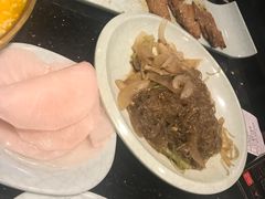 -猪啊牛呀羊啊铜盘烤肉(正大广场店)