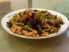 鱼香肉丝-翼松楼餐厅