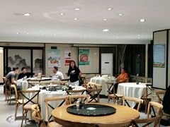 大堂-好兄弟郭巨海鲜(天一阁店)