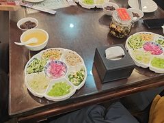 -老北京炸酱面大王.铜锅涮肉(朝阳门店)