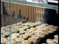 -苏顺成纯绿豆饼(天山大街店)