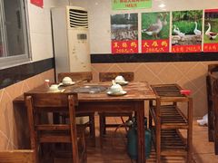 -伍哥厨房(新滘东路店)