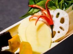 -滟设火锅料理(南滨路店)