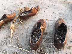 -多瑙河畔鞋履雕塑