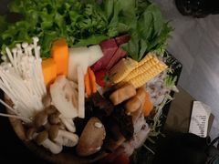 蔬菜拼盘-湊湊火锅·茶憩(打浦桥日月光店)