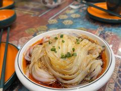 -乡村馕坑肉·烧烤·新疆菜·本地人更爱吃(阿勒泰首店)