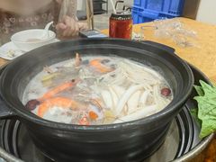 -濠轩阁特色生蚝火锅总店