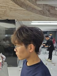 -宫铭烫发染发接发店