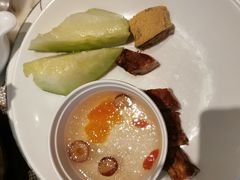 -雍和会海鲜姿造自助(湖东路店)