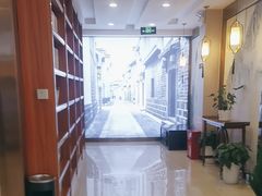 -香山湖渔家大院