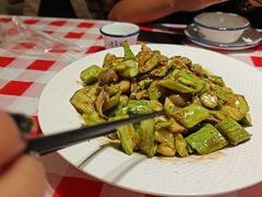 -李氏疙瘩汤·本地海鲜·老烟台菜(所城里店)