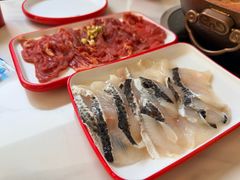 -毛辣果·贵州红酸汤牛肉火锅(西单店)