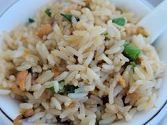 海胆炒饭-美人鱼悬崖海景餐厅(鹿嘴山庄店)