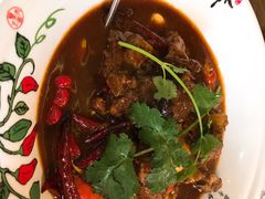香辣霸王排骨-何氏排骨(左家塘店)