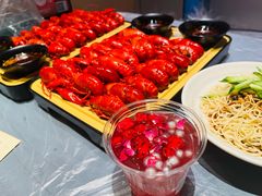 -肥肥虾庄·金牌油焖大虾(东湖欢乐谷店)