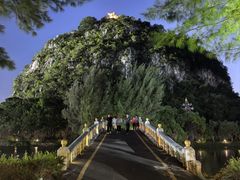 -星湖旅游景区七星岩