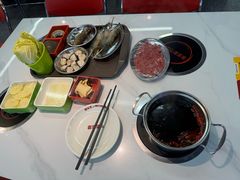 -喜歪歪·平价海鲜市场小火锅(龙阳广场店)