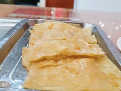 油饼半张-教师之家赵家羊汤馆(东青龙街店)