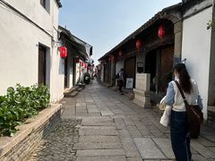 -张家港凤凰山景区恬庄古街