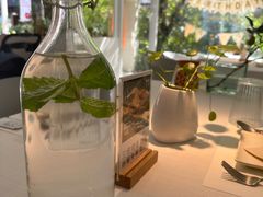 -春树下·树屋花房西餐厅(罍街AS1980店)