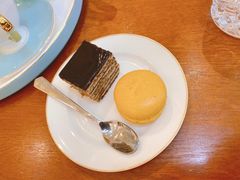 -燕庭·纯燕窝·甜品下午茶(南京西路店)