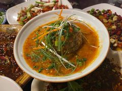 狮子头-百年粉蒸牛肉