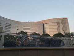 -上海世纪汇广场