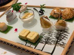 -醉辉皇上海之巅(上海中心大厦店)